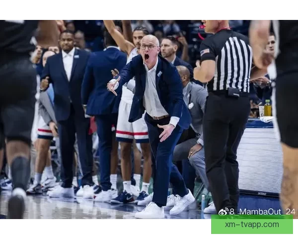 名帅赫尔利再展神奇执教康大力克伊利诺伊四年三进全美冠军赛震撼联盟